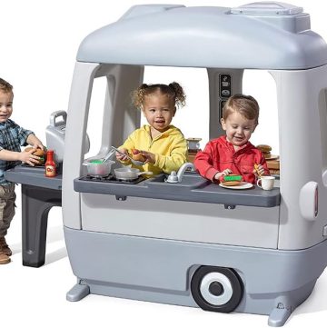 Step2 Adventure Camper Playhouse Giveaway